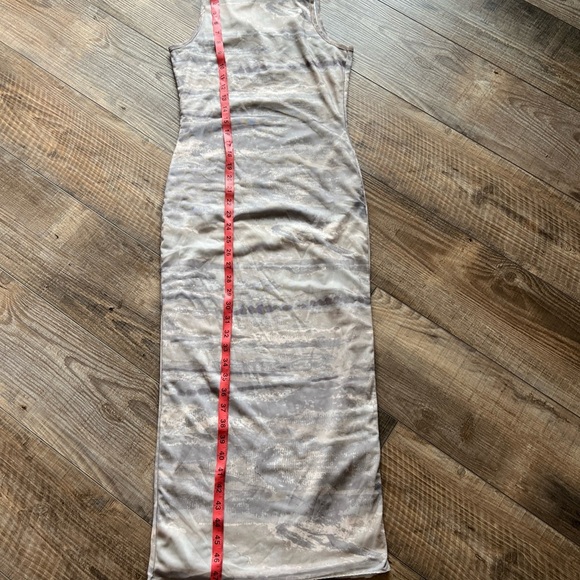 Boohoo Neutral Mesh Maxi Dress - Picture 8 of 9